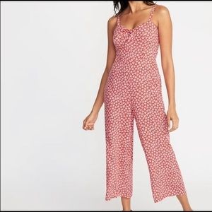 Red-orange daisy jumpsuit. Only worn one time! Medium Tall